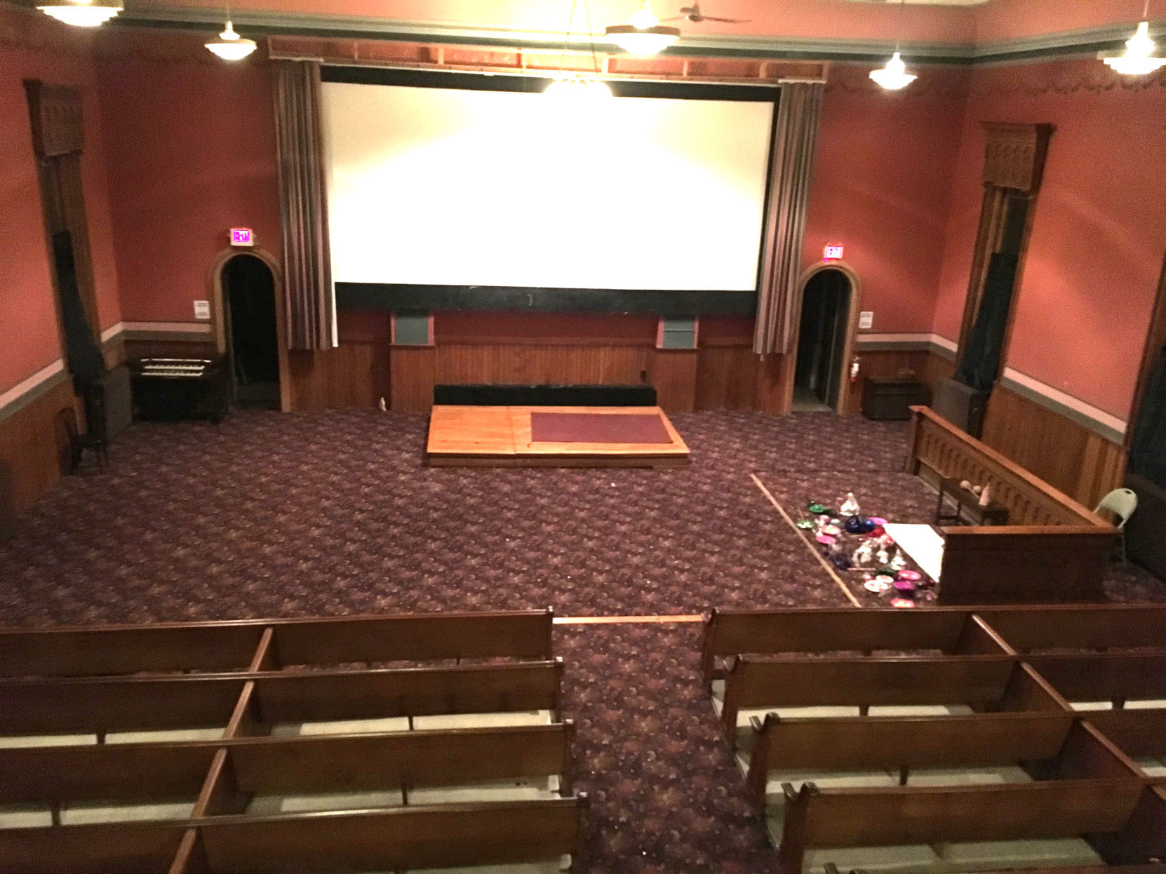 Courtroom balcony